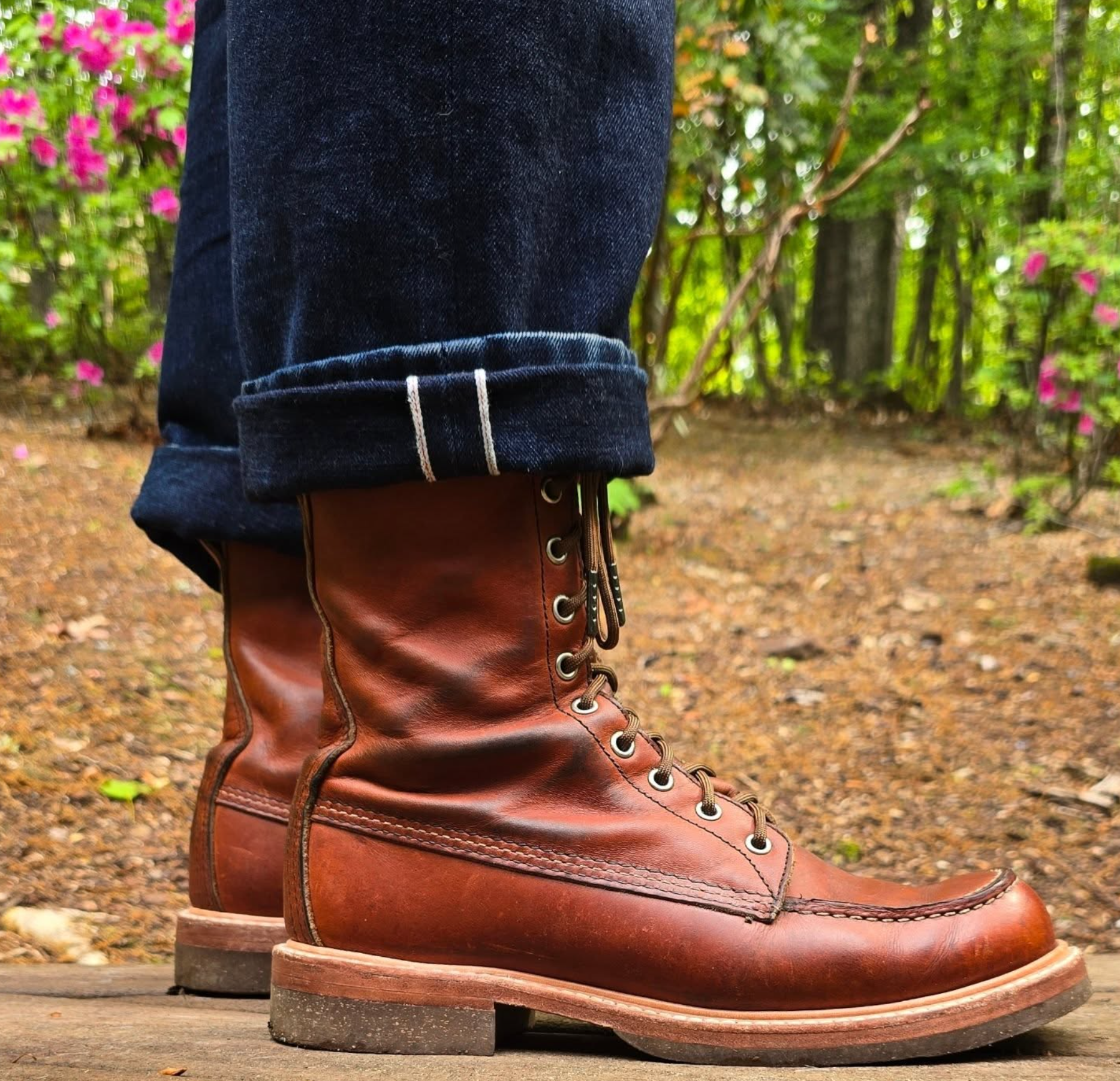 rugged-workwear-boots.png