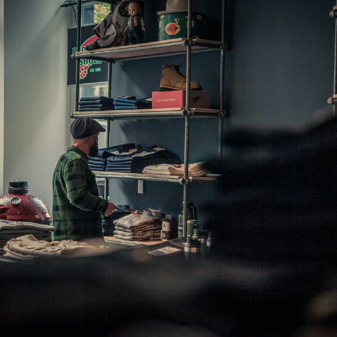 Black & Blue Shop